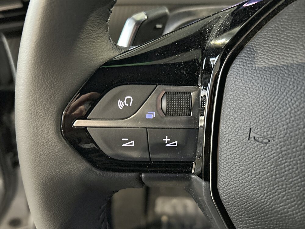Occasion PEUGEOT 2008 2008 Hybrid 136 e-DCS6 - Allure