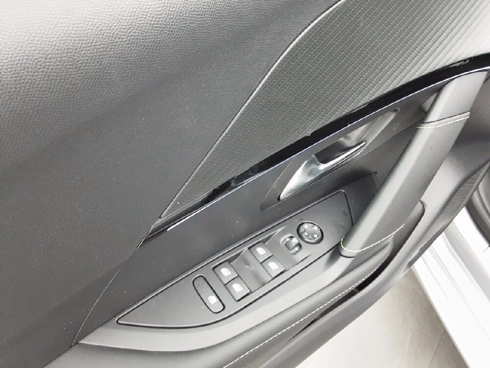 Occasion PEUGEOT 208 208 Hybrid 110 e-DCS6