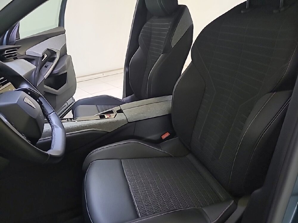 Occasion PEUGEOT 5008 5008 Hybrid 136 e-DCS6 - Allure