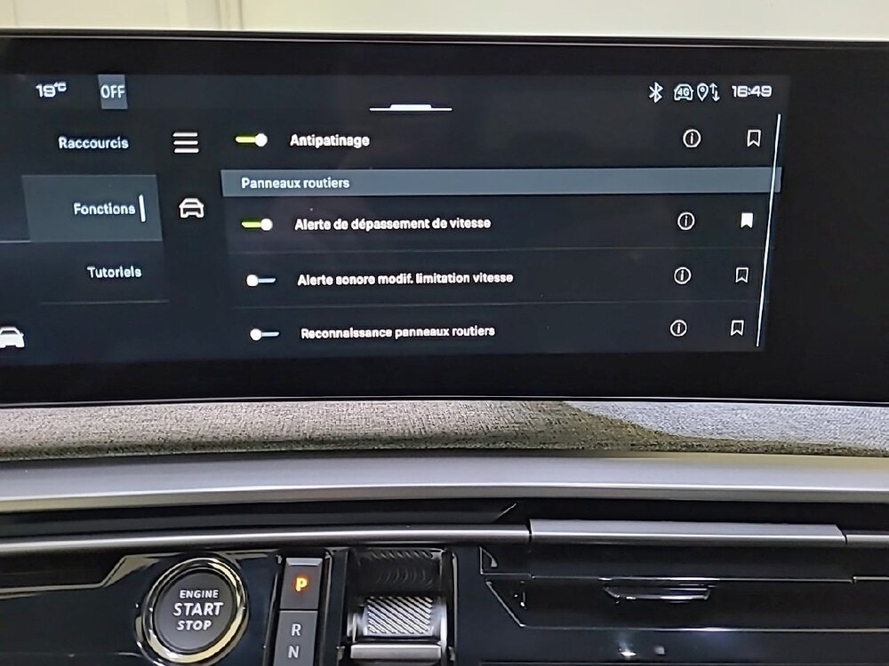 Occasion PEUGEOT 3008 3008 Hybrid 136 e-DCS6 - Allure