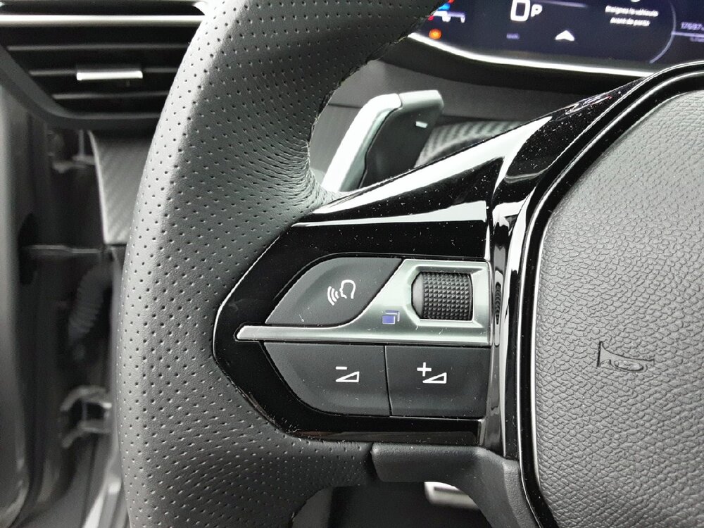 Occasion PEUGEOT 208 208 Hybrid 145 e-DCS6 - GT
