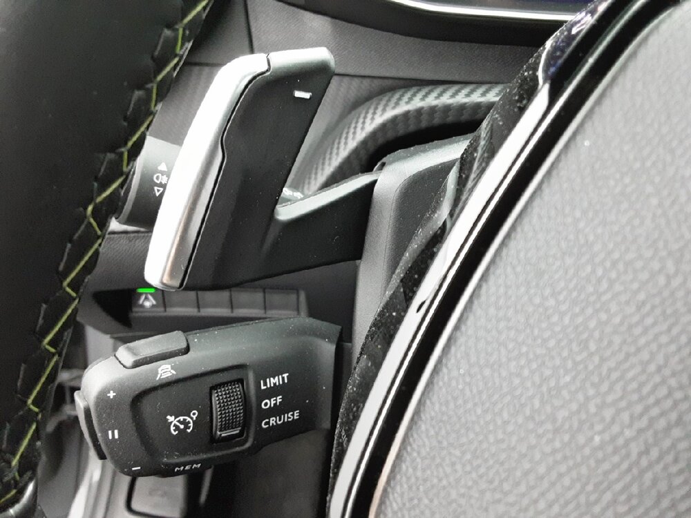 Occasion PEUGEOT 208 208 Hybrid 145 e-DCS6 - GT