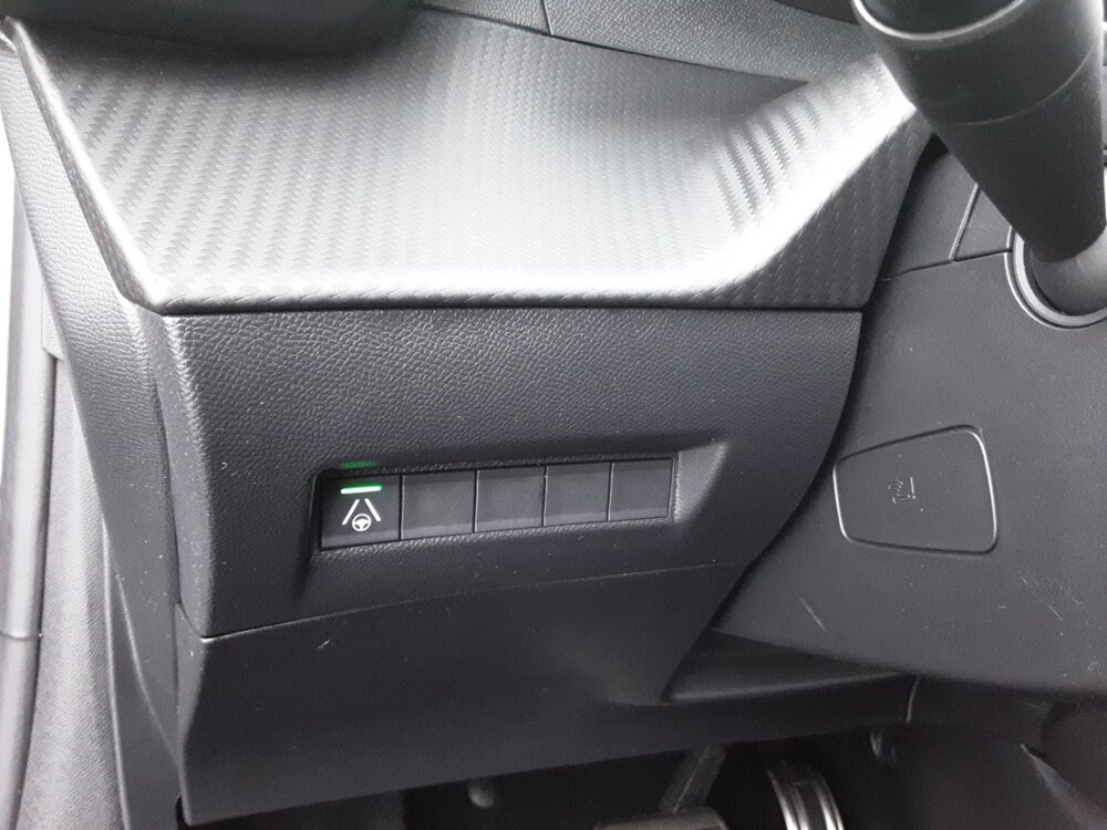 Occasion PEUGEOT 208 208 Hybrid 145 e-DCS6 - GT