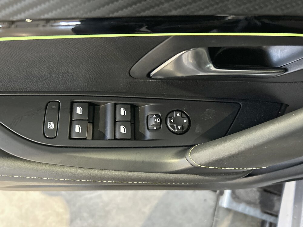 Occasion PEUGEOT 208 208 Hybrid 145 e-DCS6 - GT