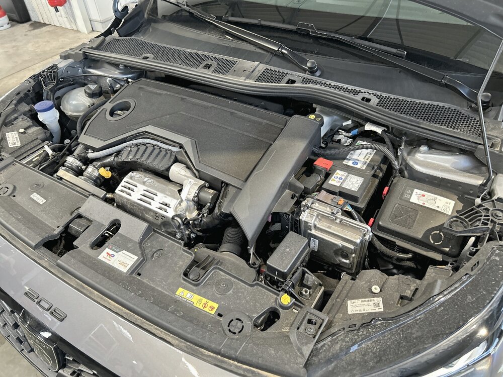 Occasion PEUGEOT 208 208 Hybrid 145 e-DCS6 - GT