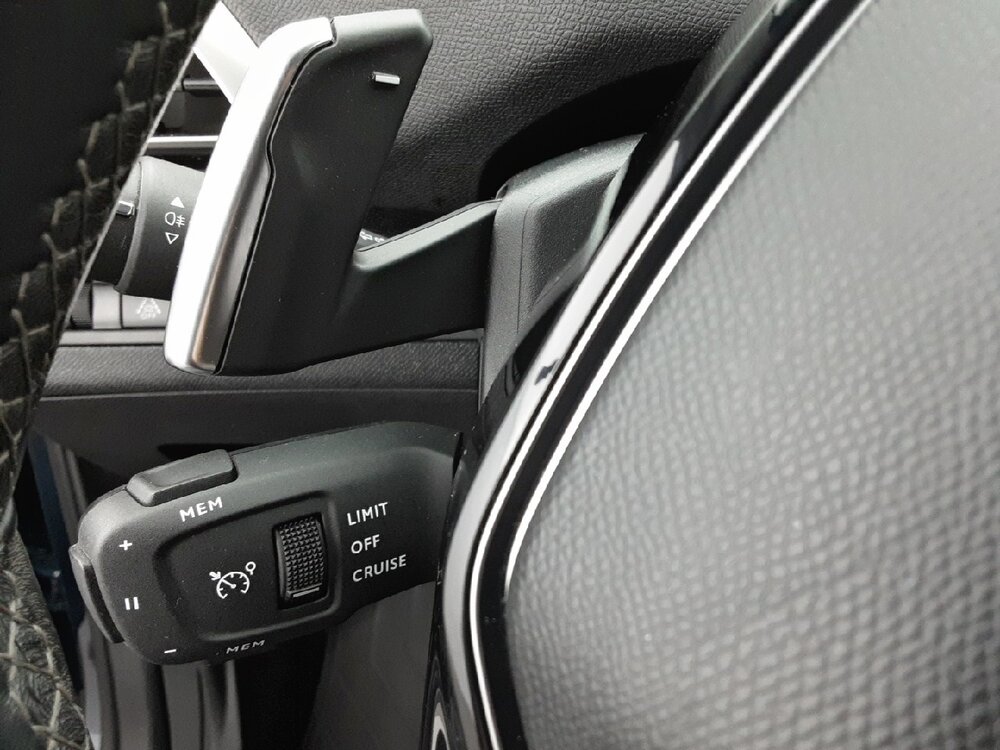 Occasion PEUGEOT 3008 3008 Hybrid 225 e-EAT8 - Allure Pack