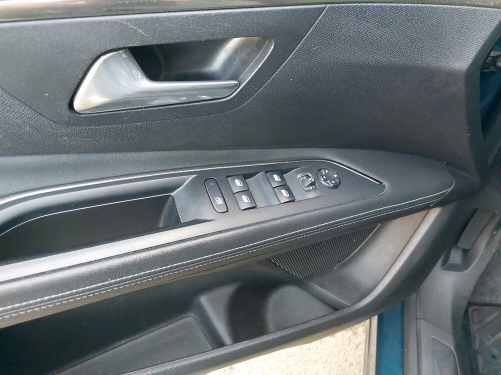 Occasion PEUGEOT 3008 3008 Hybrid 225 e-EAT8 - Allure Pack