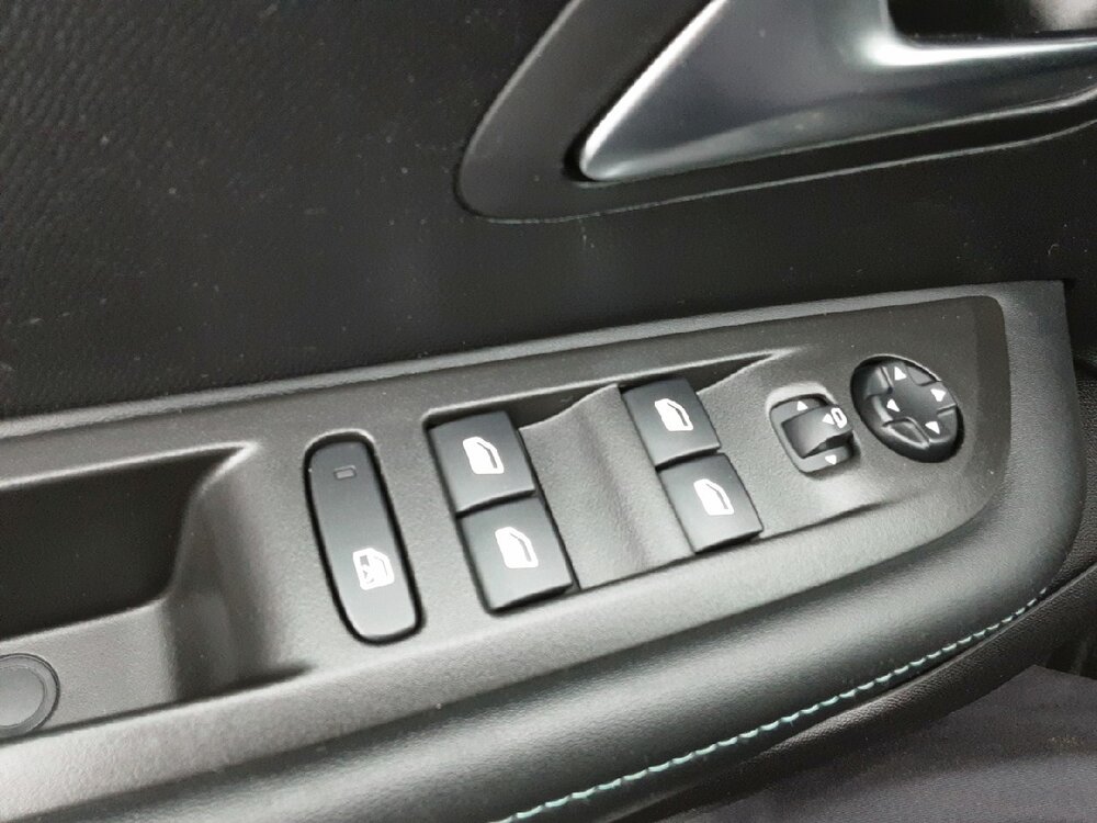 Occasion PEUGEOT 208 208 PureTech 100 S&S BVM6