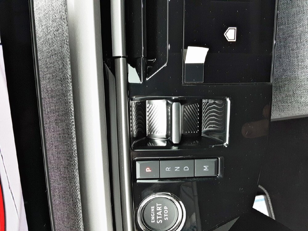 Occasion PEUGEOT 3008 3008 Hybrid 136 e-DCS6 - GT