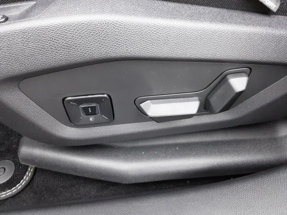 Occasion PEUGEOT 3008 3008 Hybrid 136 e-DCS6 - GT