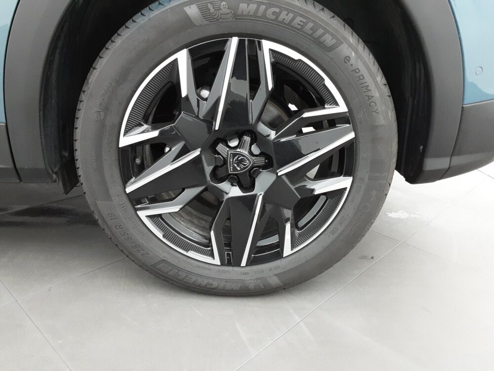 Occasion PEUGEOT 3008 3008 Hybrid 136 e-DCS6 - GT