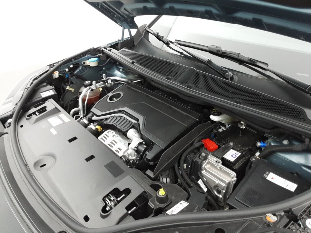 Occasion PEUGEOT 3008 3008 Hybrid 136 e-DCS6 - GT