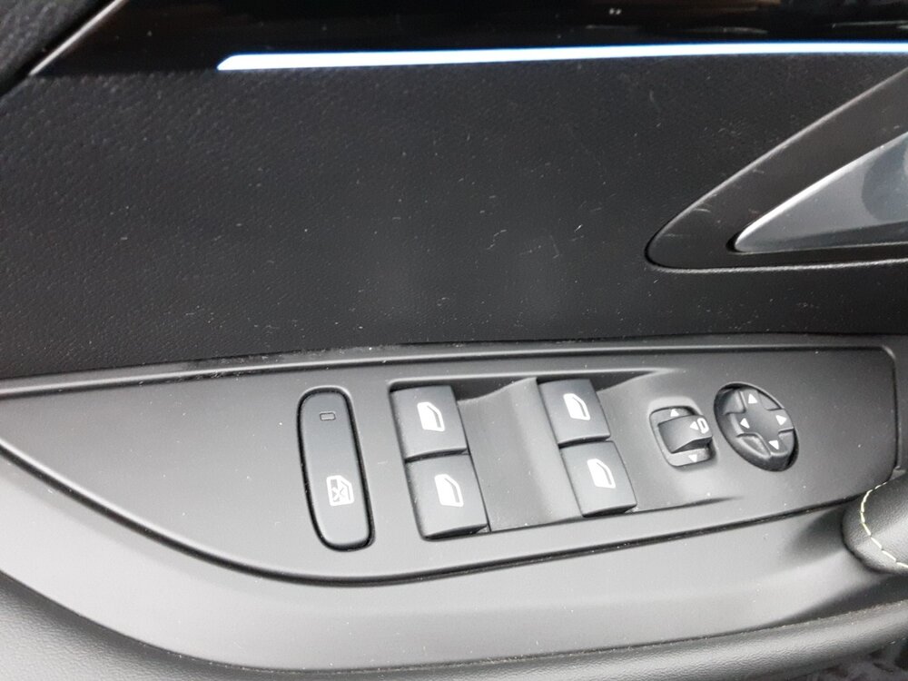 Occasion PEUGEOT 208 208 PureTech 100 S&S BVM6 - GT