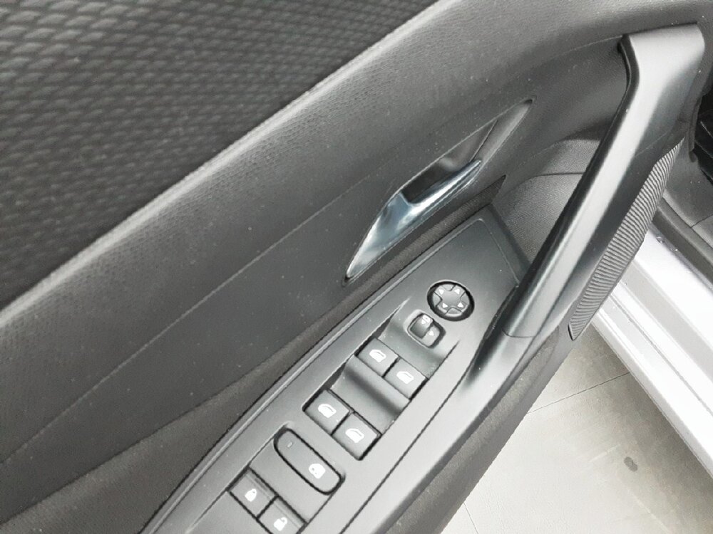 Occasion PEUGEOT 308 308 PHEV 180 e-EAT8 - Active Pack