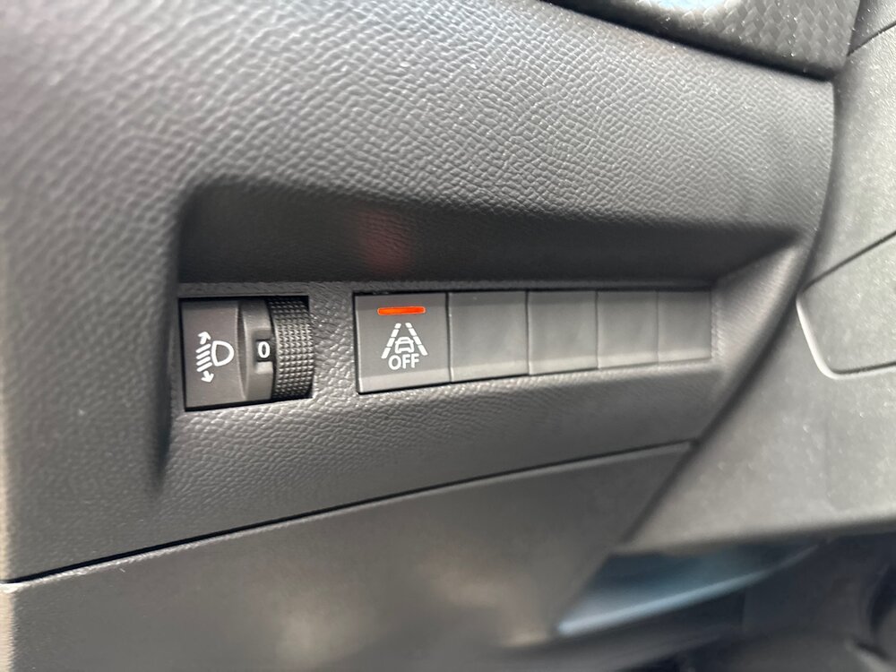 Occasion PEUGEOT 208 208 BlueHDi 100 S&S BVM6 - Roadtrip