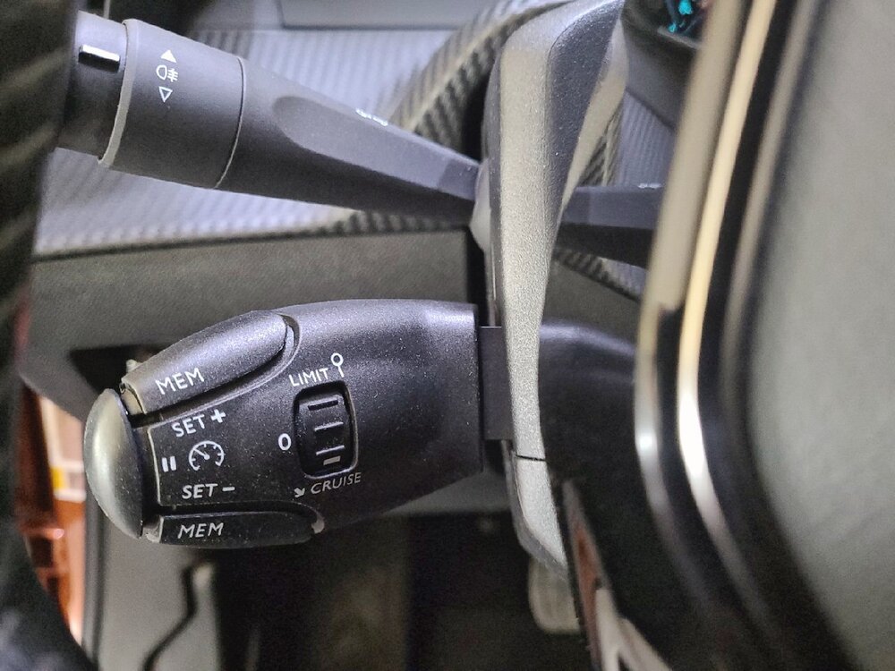 Occasion PEUGEOT 2008 2008 Electrique 136 ch