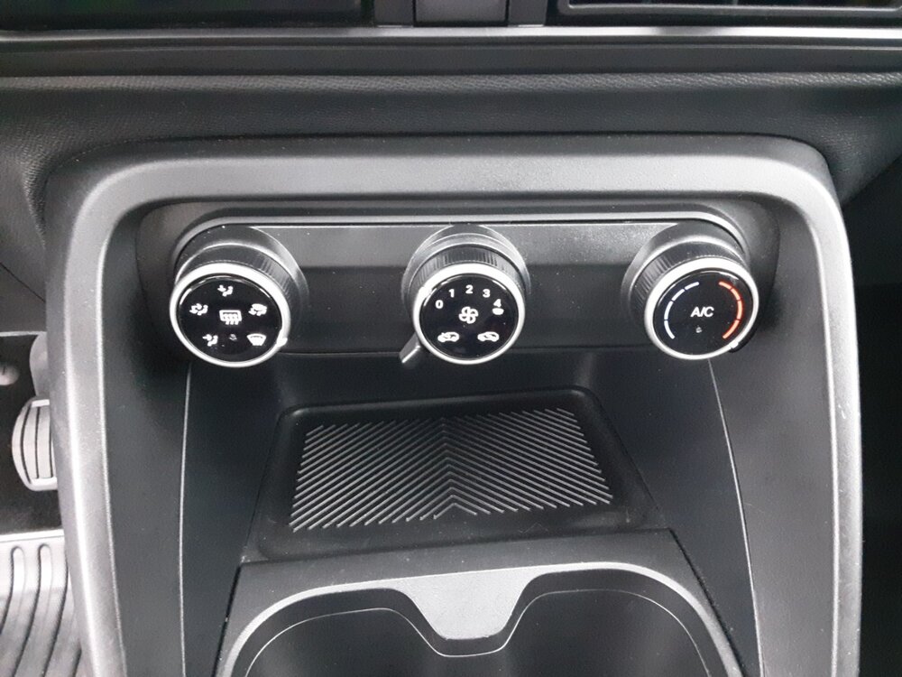 Occasion CITROEN C3 C3 Turbo 100 ch BVM6 - You