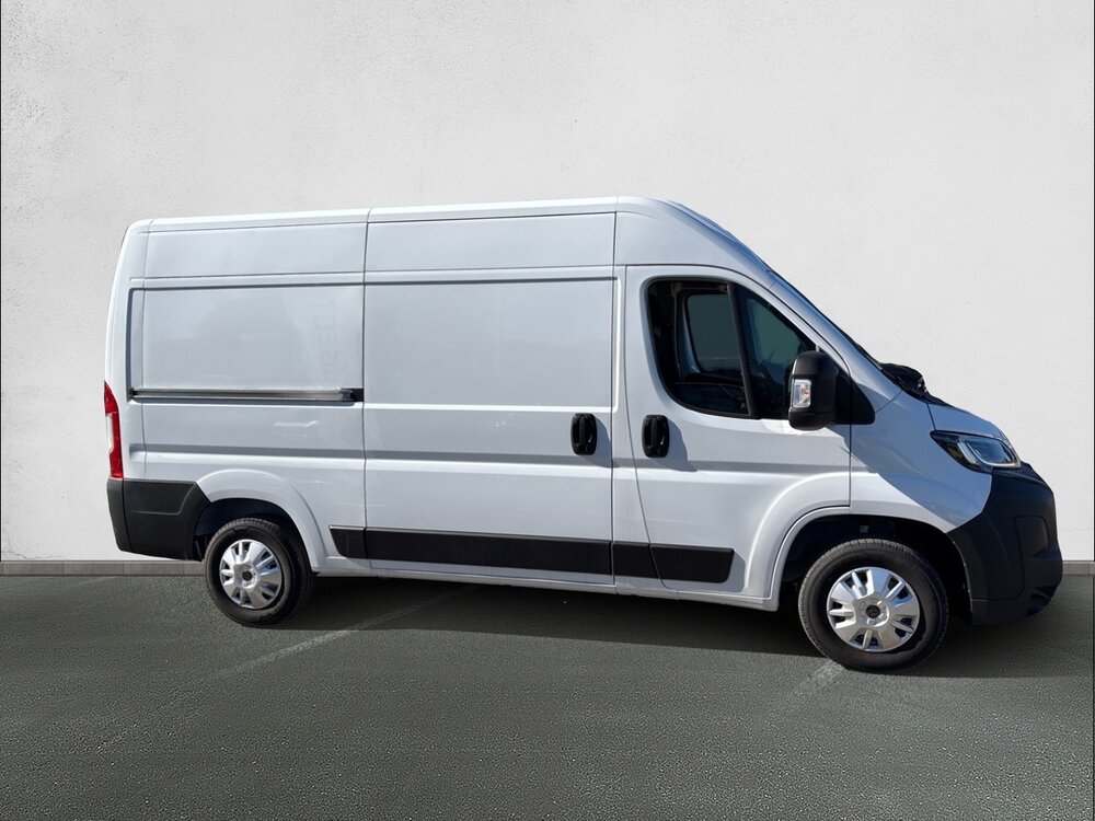 Occasion PEUGEOT Boxer BOXER FGN TOLE 3.3 T L2H2 140 S&S BVM6