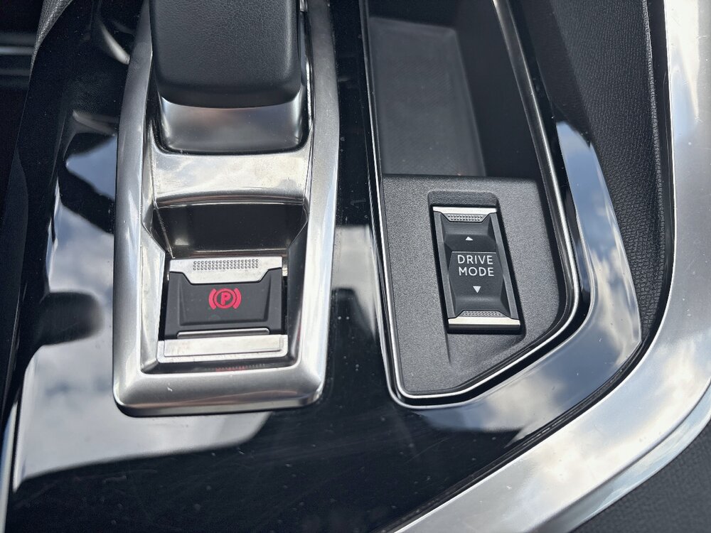 Occasion PEUGEOT 3008 3008 Hybrid 225 e-EAT8 - GT