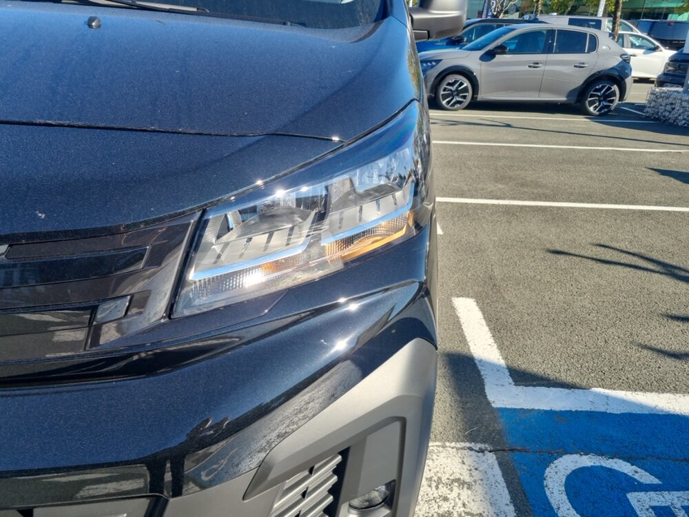 Occasion PEUGEOT Expert EXPERT CA FIXE M BLUEHDI 180 S&S EAT8