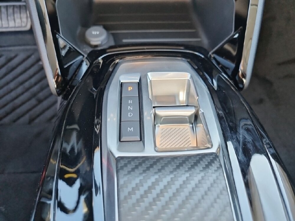 Occasion PEUGEOT 208 208 Hybrid 110 e-DCS6 - série spéciale ENVY