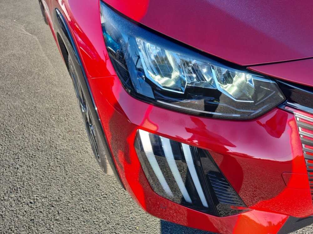 Occasion PEUGEOT 208 208 Hybrid 110 e-DCS6 - série spéciale ENVY
