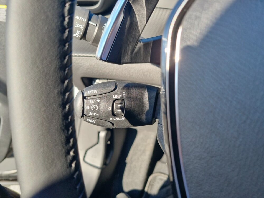 Occasion PEUGEOT 2008 2008 Hybrid 145 e-DCS6 - Allure
