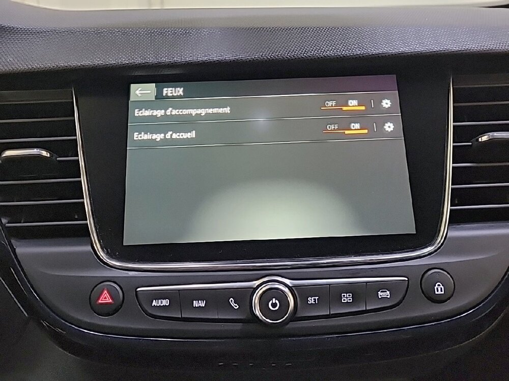 Occasion OPEL Crossland X Crossland X 1.2 Turbo 110 ch - Design 120 ans