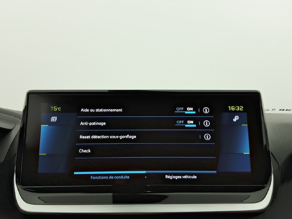 Occasion PEUGEOT 2008 2008 Electrique 136 ch