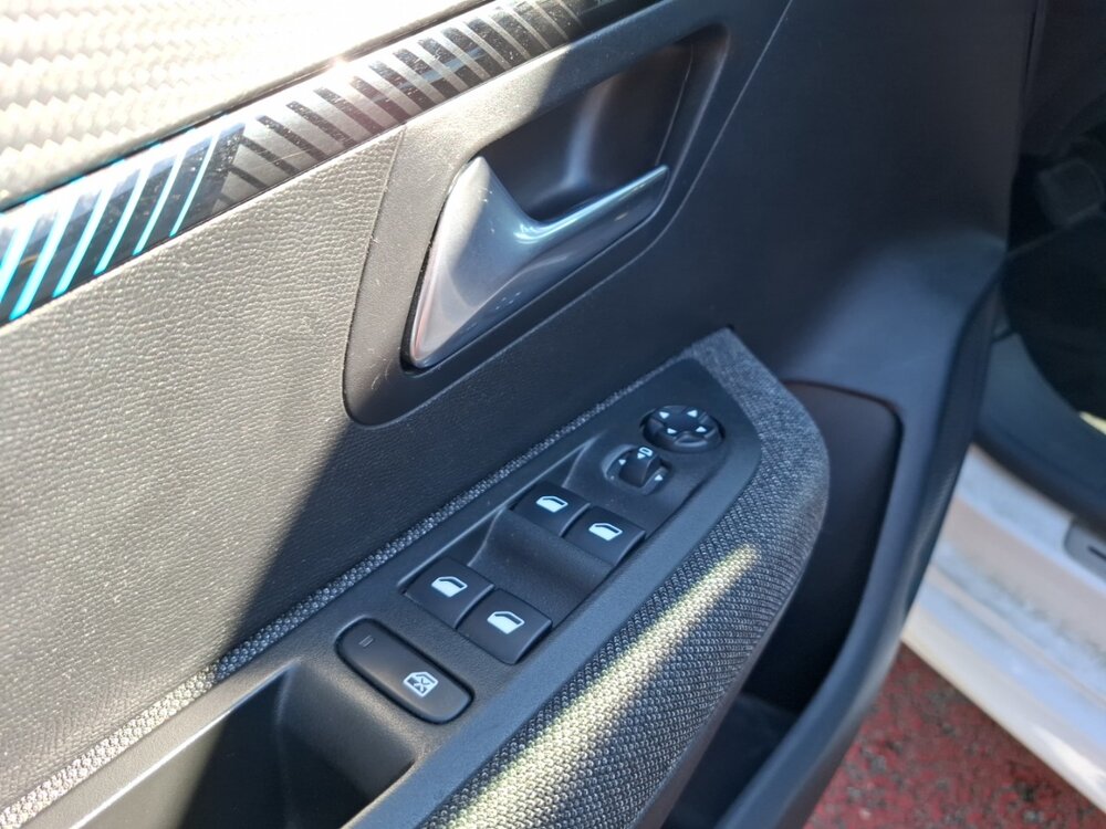 Occasion PEUGEOT 208 208 Electrique 50 kWh 136ch - Style