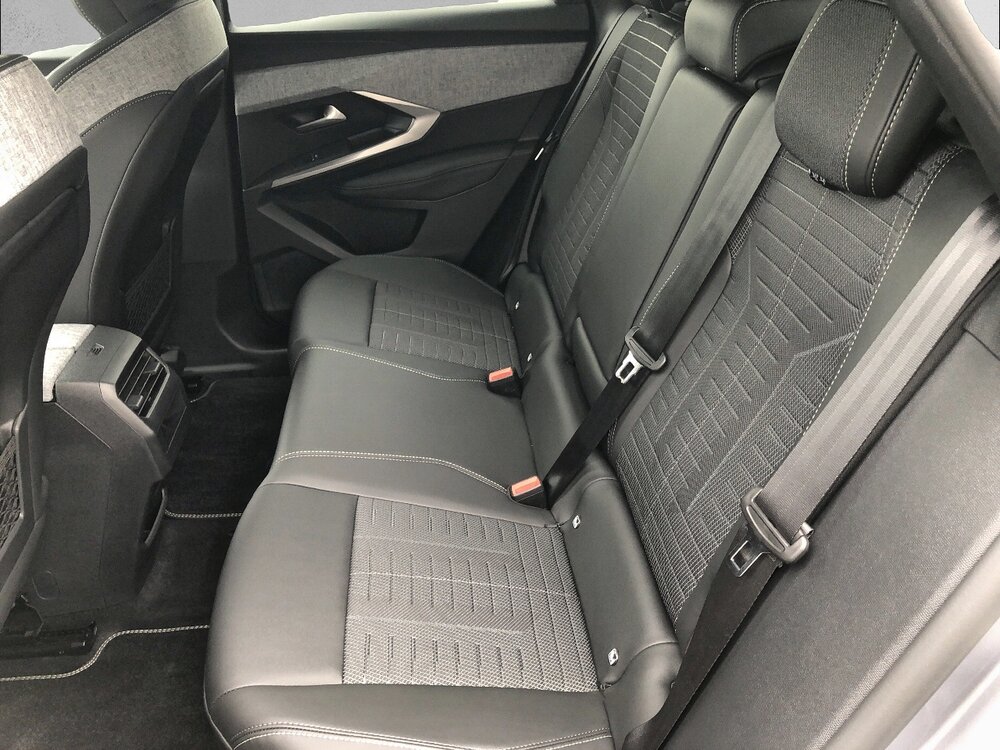 Occasion PEUGEOT 3008 3008 Electrique 73 kWh 210 ch - GT