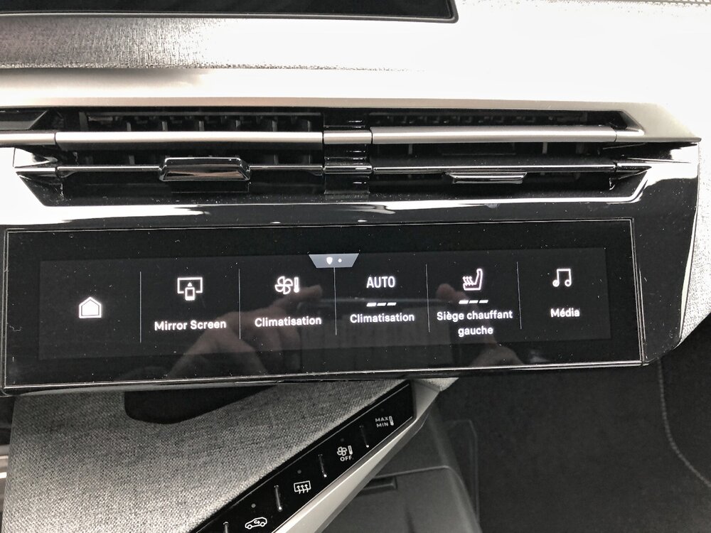 Occasion PEUGEOT 3008 3008 Electrique 73 kWh 210 ch - GT