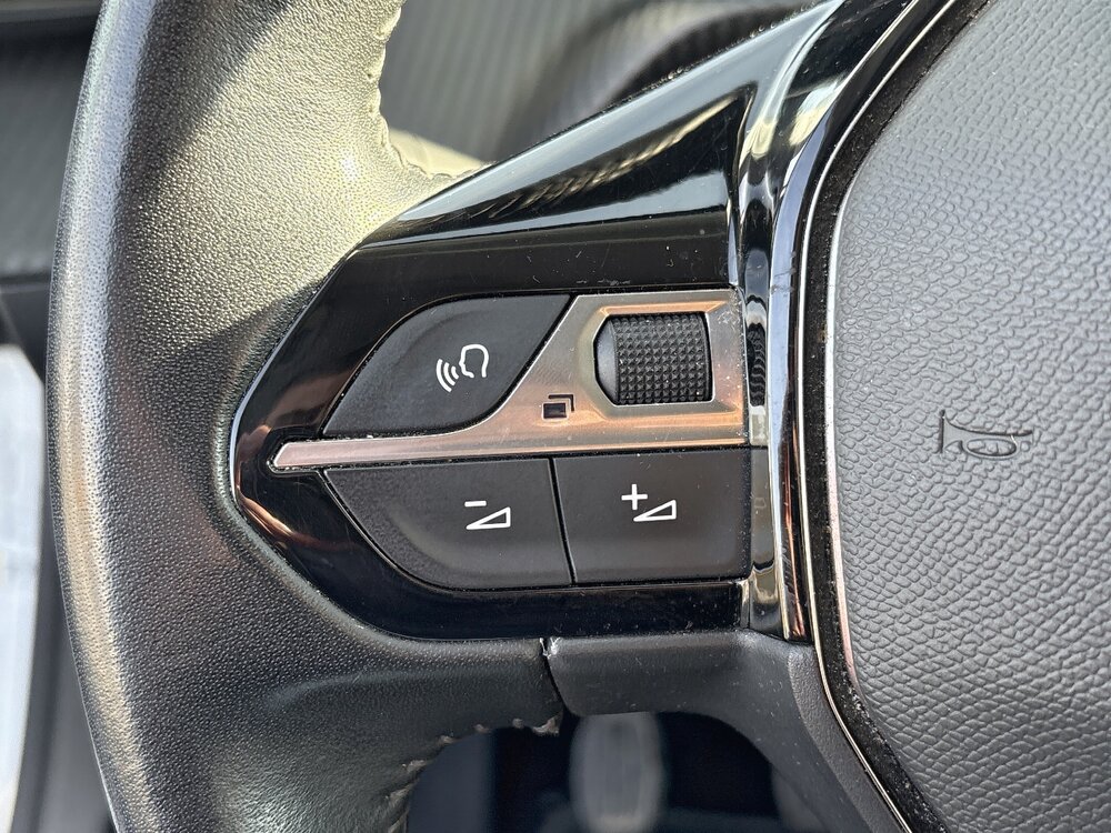 Occasion PEUGEOT 2008 2008 PureTech 100 S&S BVM6 - Allure Pack