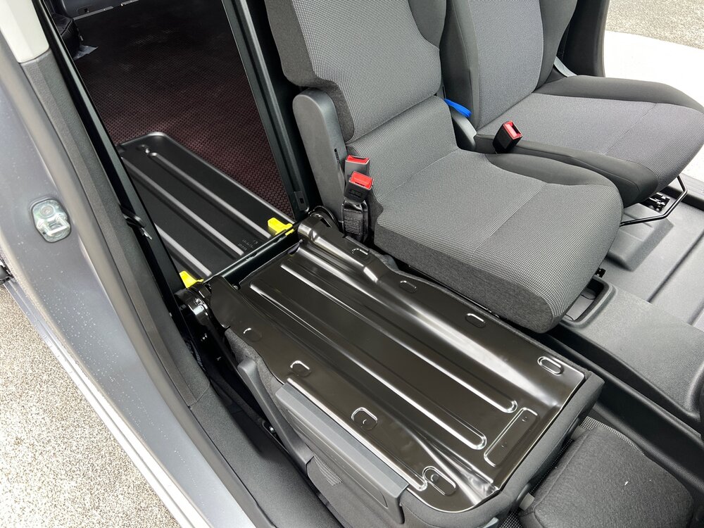 Occasion PEUGEOT Partner E-PARTNER FOURGON M 800 KG 136 CH BATTERIE 54 KWH