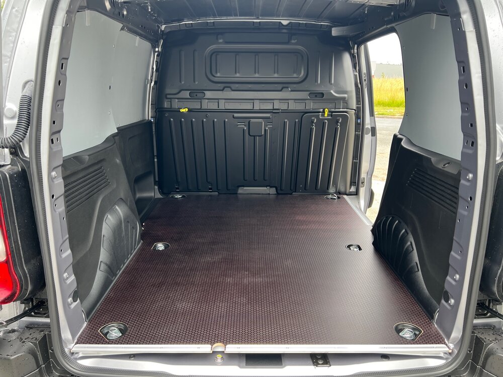 Occasion PEUGEOT Partner E-PARTNER FOURGON M 800 KG 136 CH BATTERIE 54 KWH