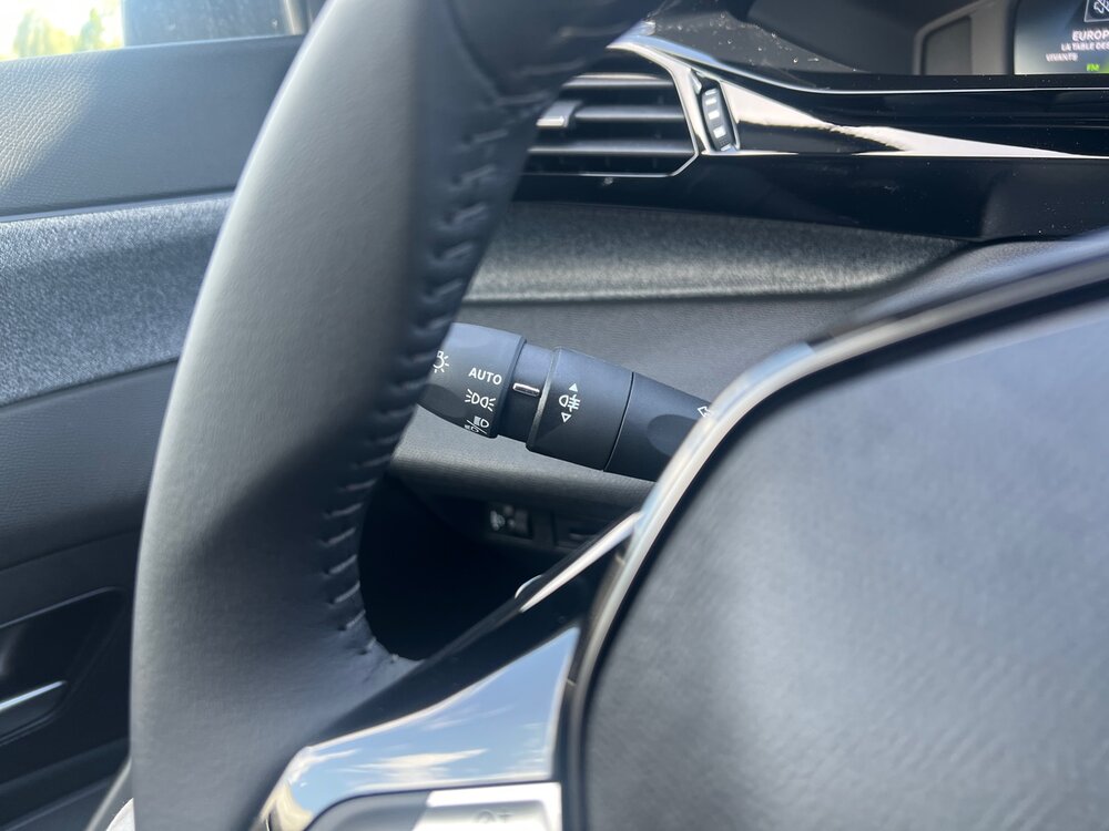 Occasion PEUGEOT 308 308 Hybrid 145 e-DCS6 - Allure