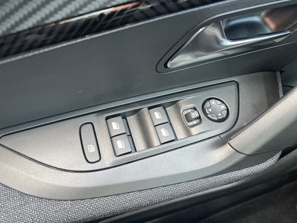Occasion PEUGEOT 2008 2008 Hybrid 136 e-DCS6 - Style