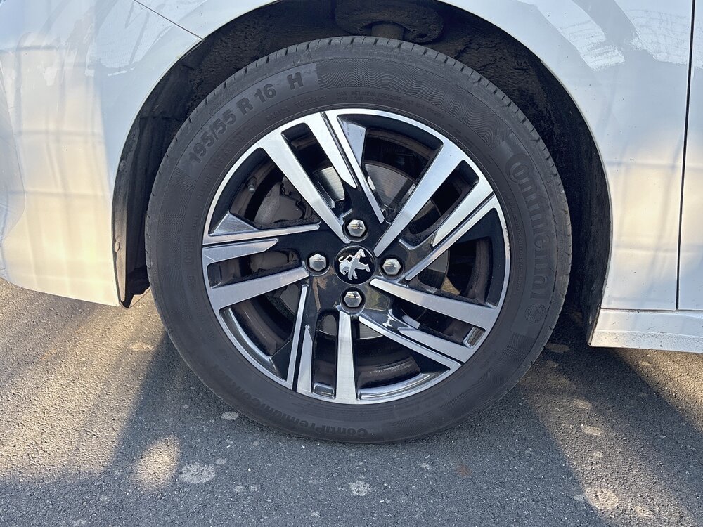 Occasion PEUGEOT 208 208 PureTech 100 S&S BVM6 - Allure