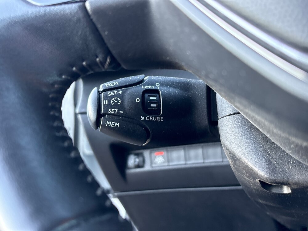 Occasion PEUGEOT 208 208 PureTech 100 S&S BVM6 - Allure