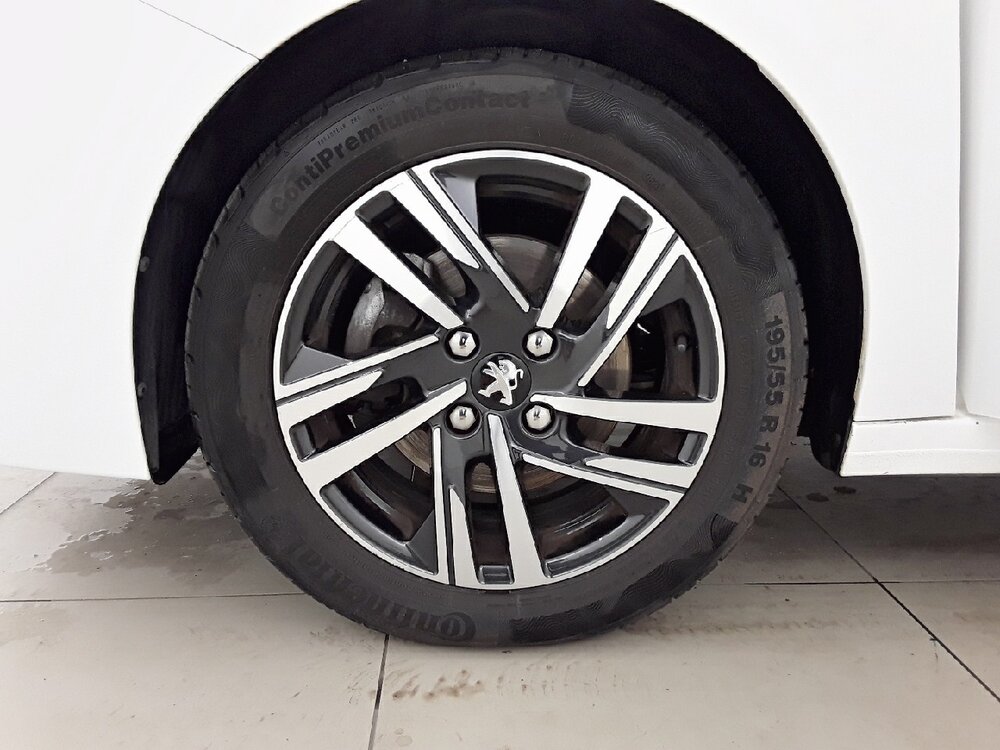 Occasion PEUGEOT 208 208 PureTech 100 S&S BVM6 - Allure