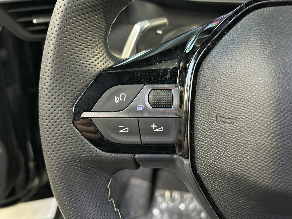 Occasion PEUGEOT 208 208 Hybrid 110 e-DCS6 - GT