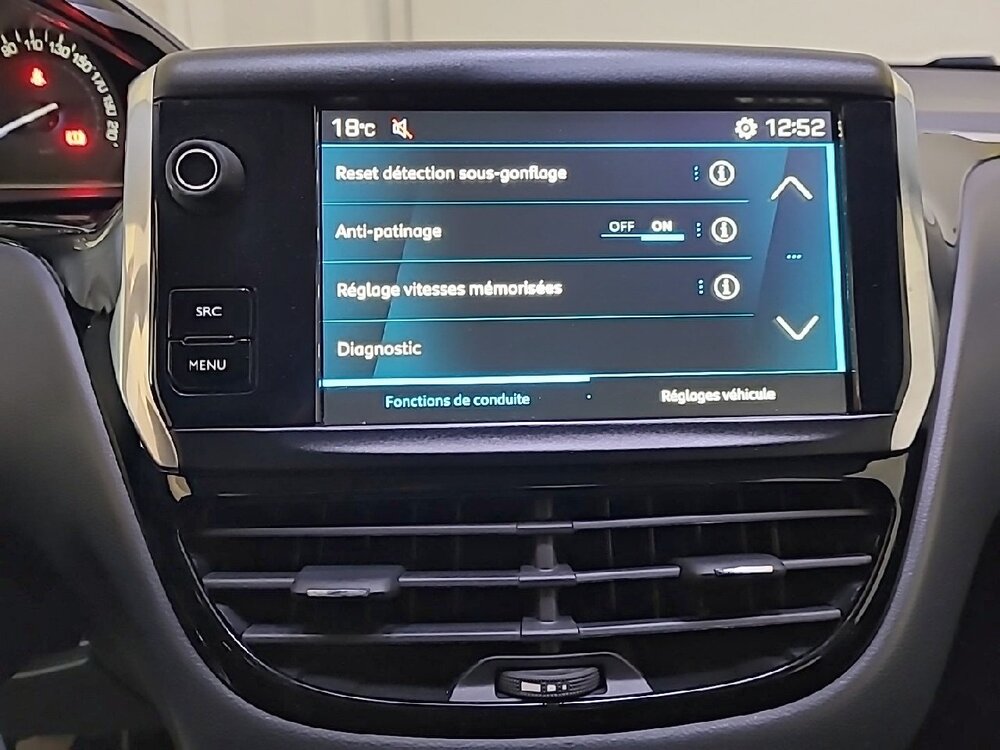 Occasion PEUGEOT 208 208 PureTech 82ch S&S BVM5 - Signature