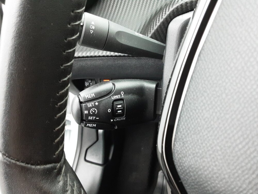 Occasion PEUGEOT 208 208 PureTech 100 S&S BVM6 - Style