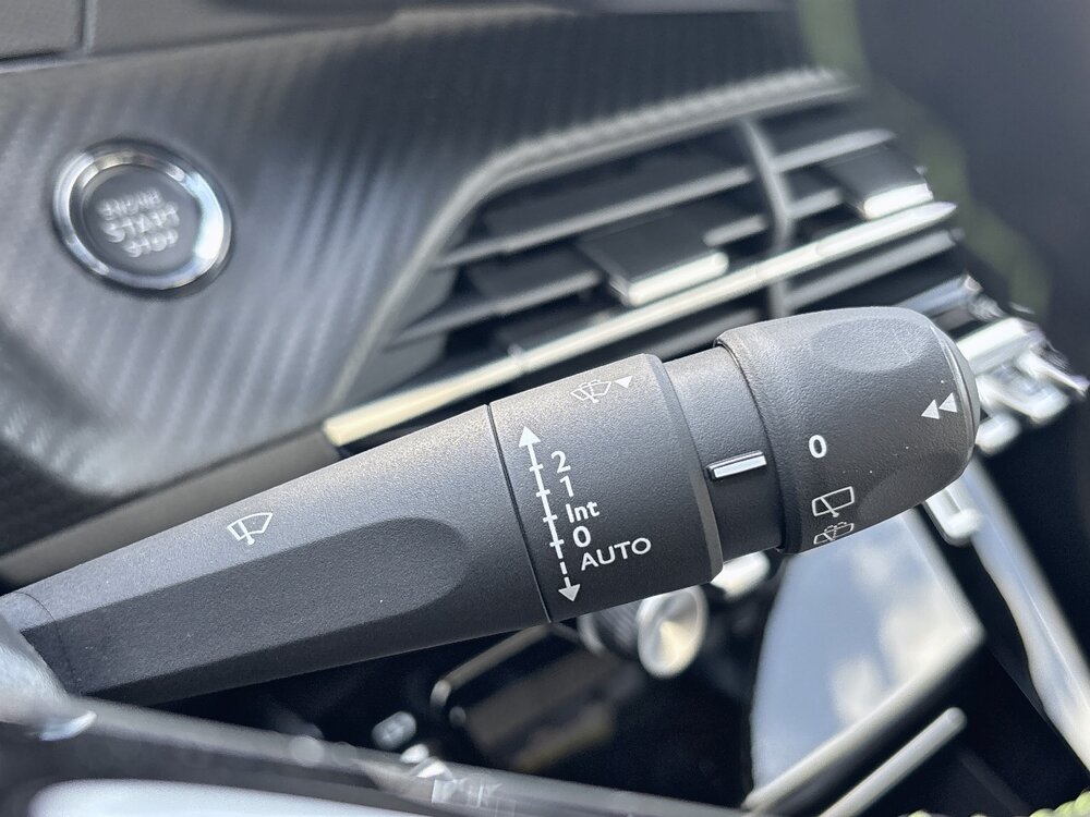 Occasion PEUGEOT 208 208 Electrique 50 kWh 136ch - GT