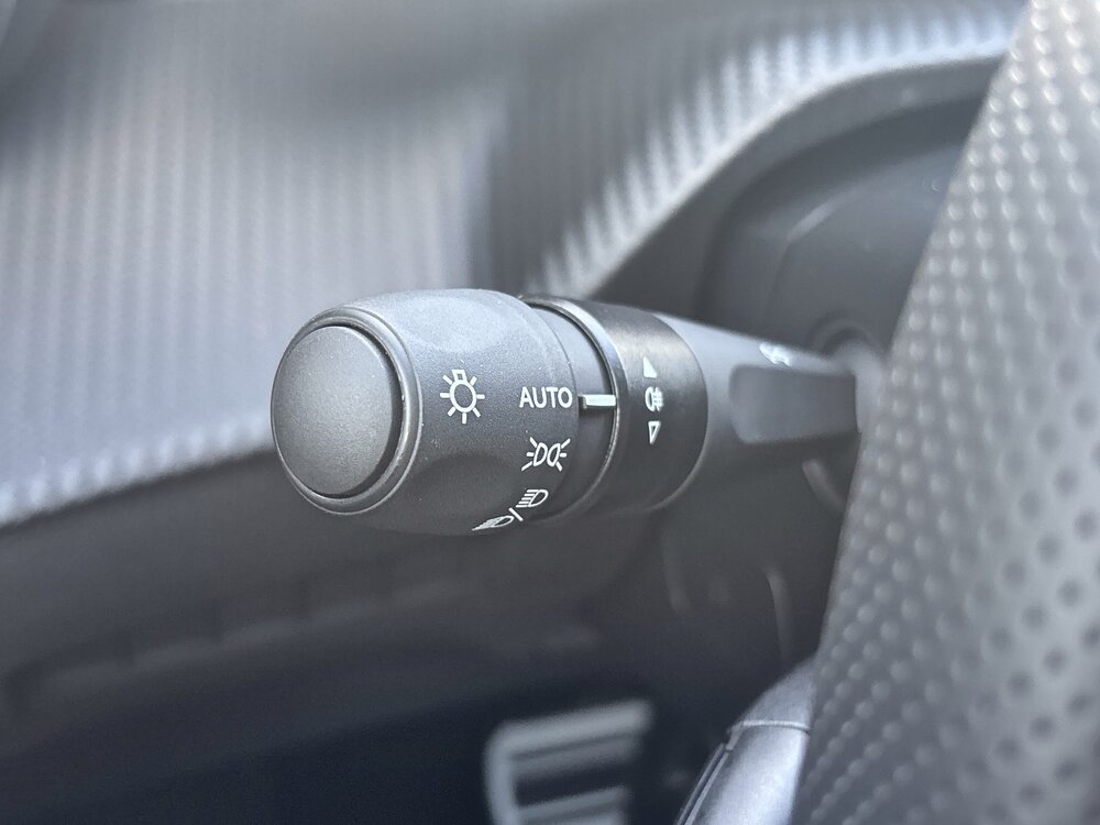 Occasion PEUGEOT 208 208 Electrique 50 kWh 136ch - GT