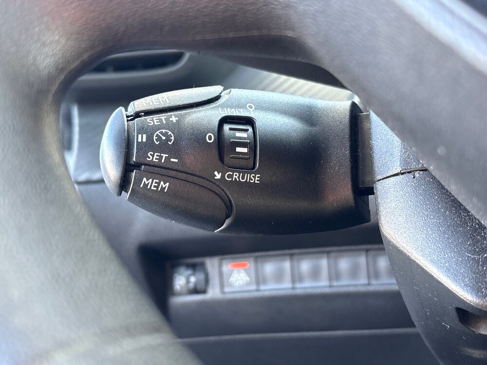 Occasion PEUGEOT 208 208 PureTech 75 S&S BVM5 - Like