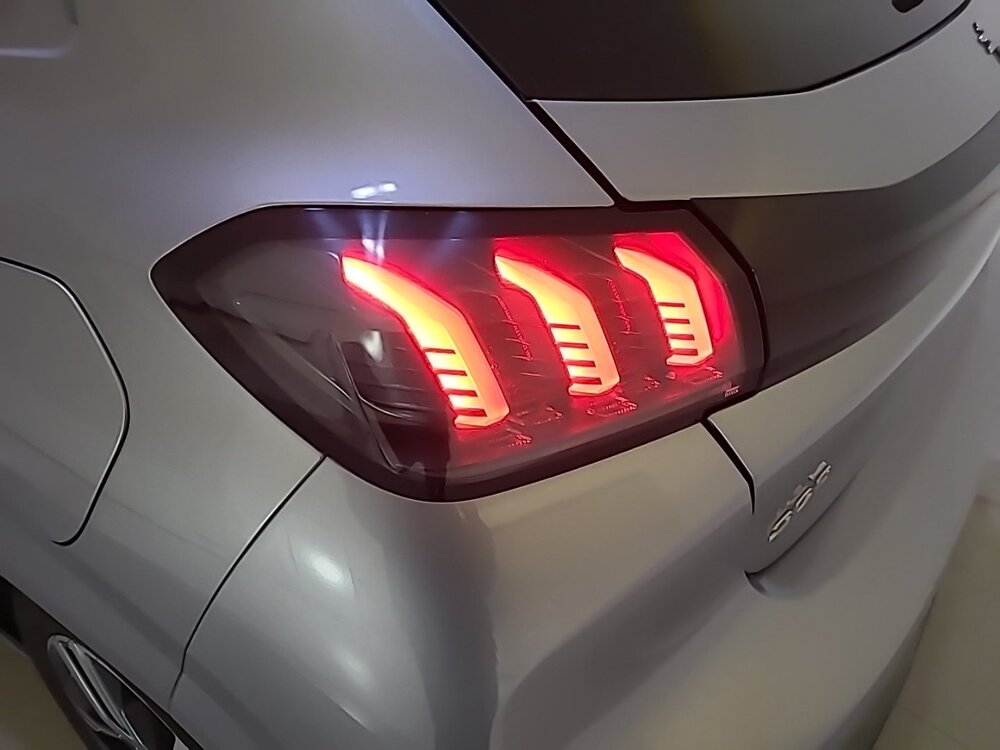 Occasion PEUGEOT 208 208 PureTech 100 S&S EAT8