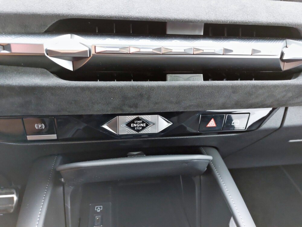 Occasion DS DS4 N°4 E-Tense - Etoile - Alcantara