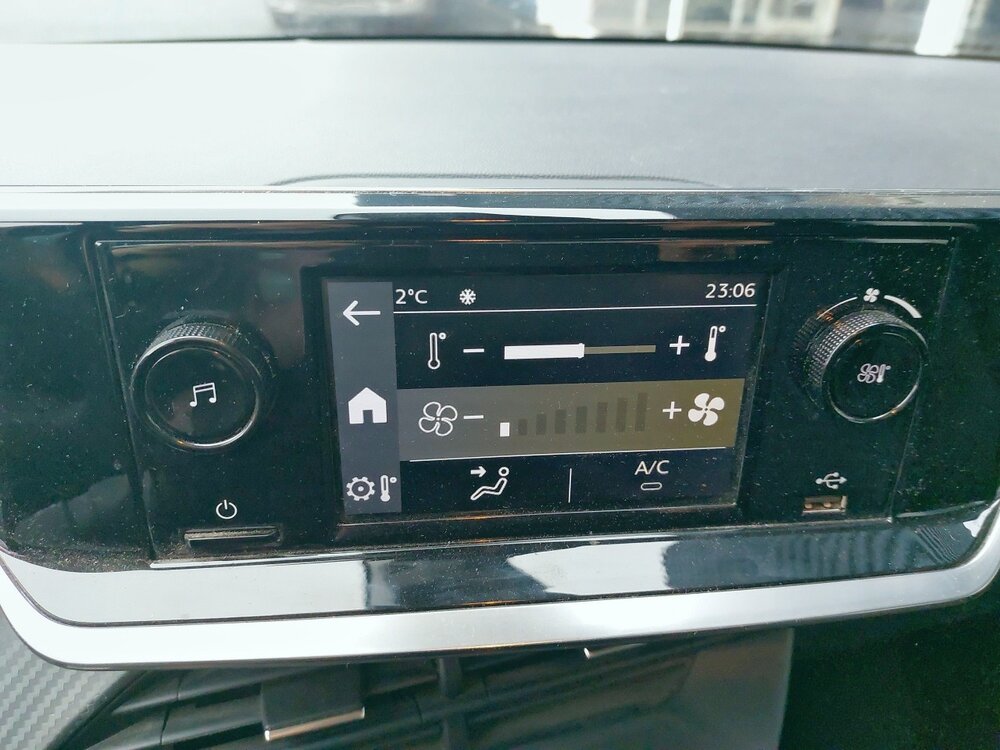 Occasion PEUGEOT 208 208 BLUEHDI 100 S&S BVM6 - PREMIUM
