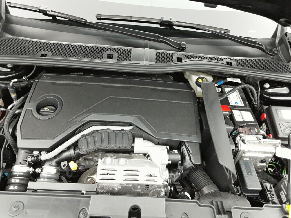Occasion PEUGEOT 208 208 Hybrid 136 e-DCS6 - GT